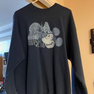 Disney Crewneck - Large